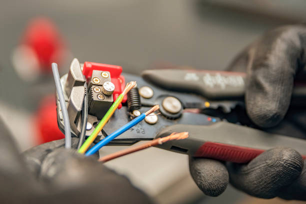 Best Affordable Electrician  in New London, IA